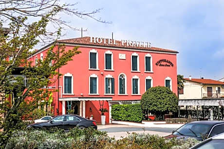 Hotel Villa Pigalle