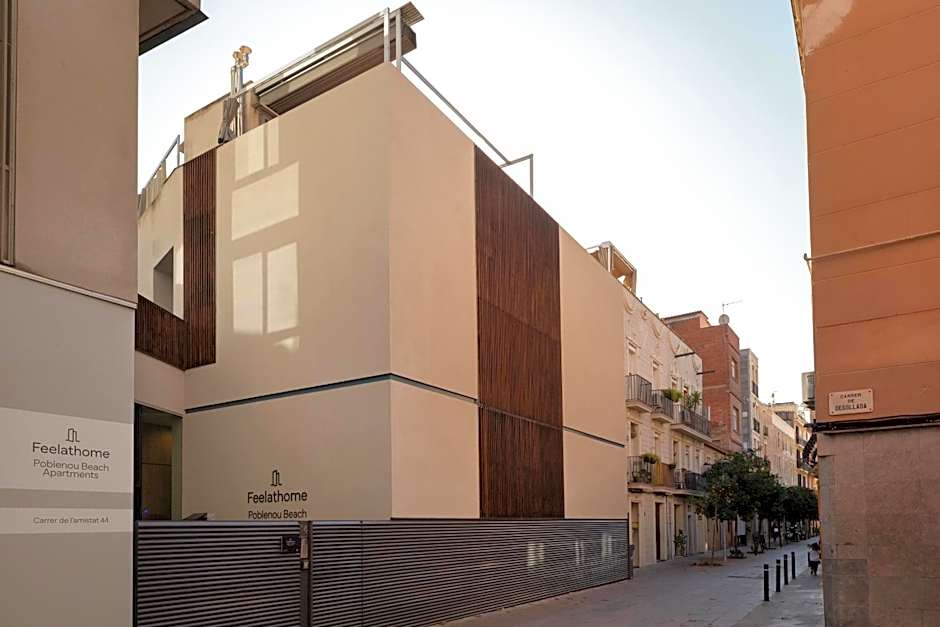 Feelathome Poblenou Beach Apartments
