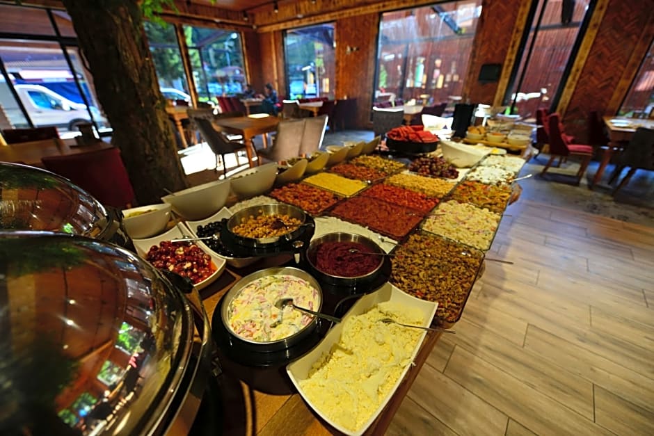 İnanlar Deluxe Hotel