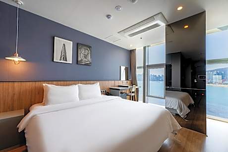 Superior Ocean View Double Room