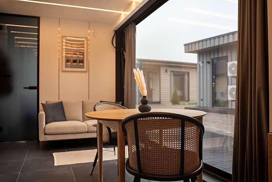 Hotel & Chalets by Revex