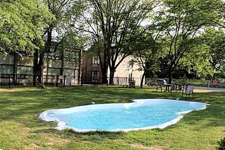 Travelodge by Wyndham Trois-Rivieres