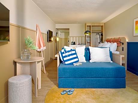 Quadruple Room with Balcony