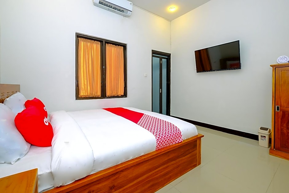 OYO 2284 Grand Villa Meninting