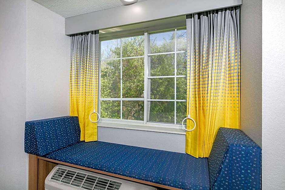 Microtel Inn By Wyndham Beckley