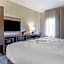 Redwood inn & Suites Crosby