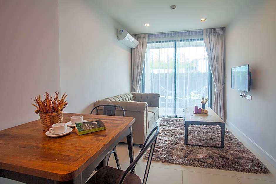 De Amber Bang Sarae by Beach Holiday