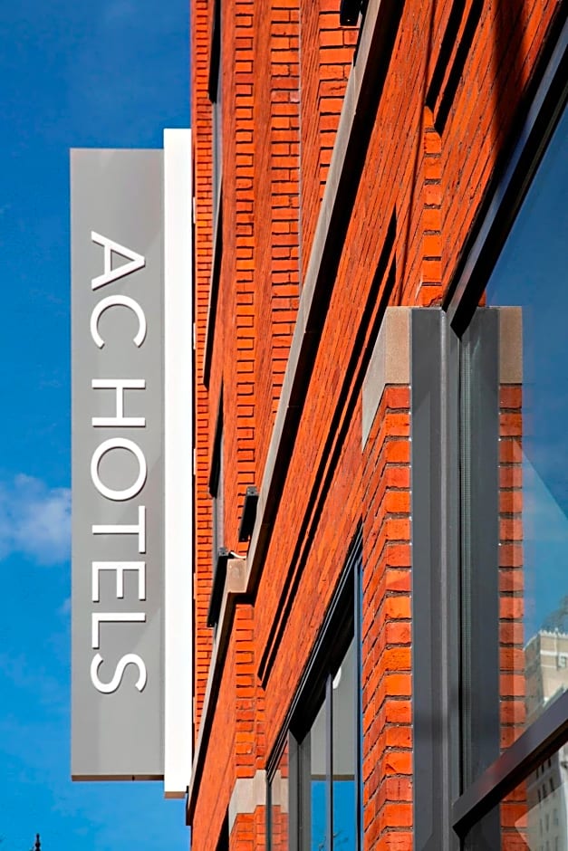 AC Hotel by Marriott Grand Rapids Downtown