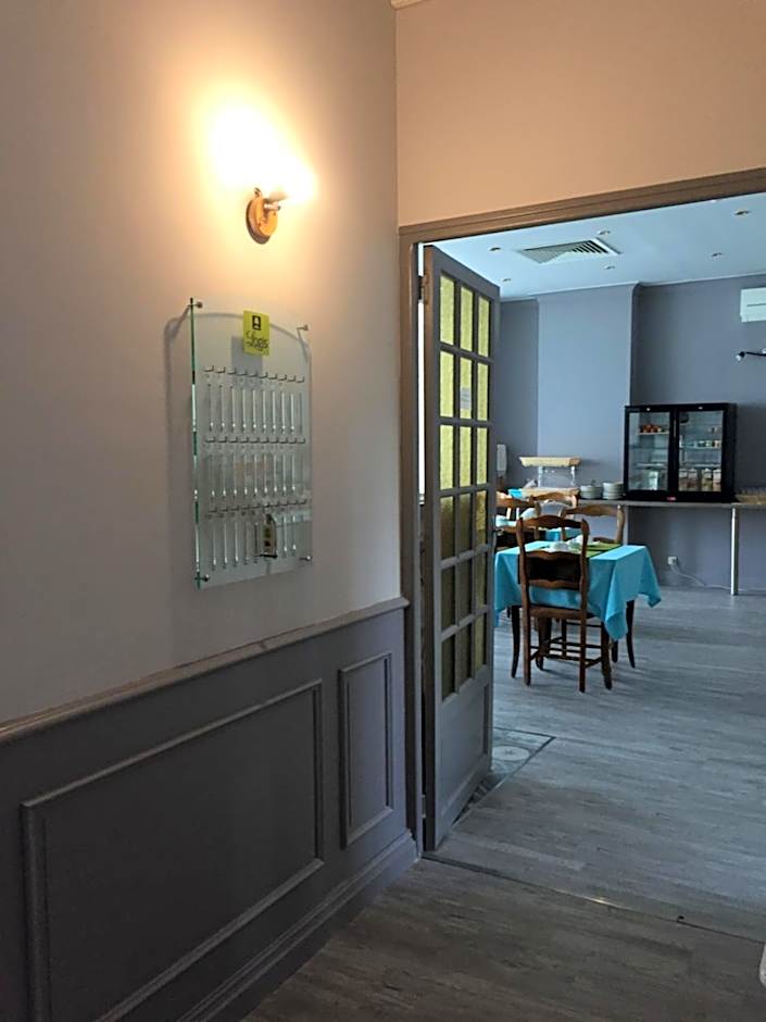 Logis Hotel du Midi