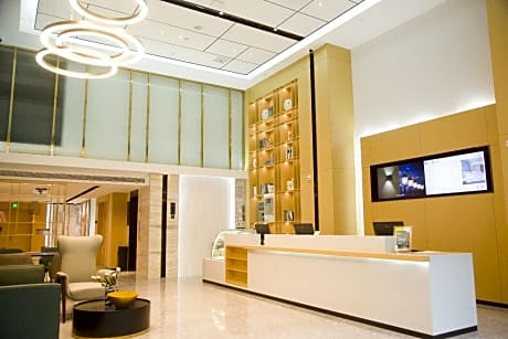 City Comfort Inn Badong Passenger Transport Center