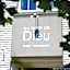 Hotel Au Nom De Dieu