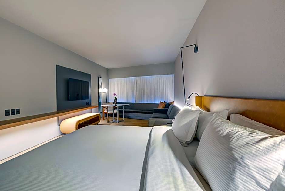 DoubleTree by Hilton Porto Alegre