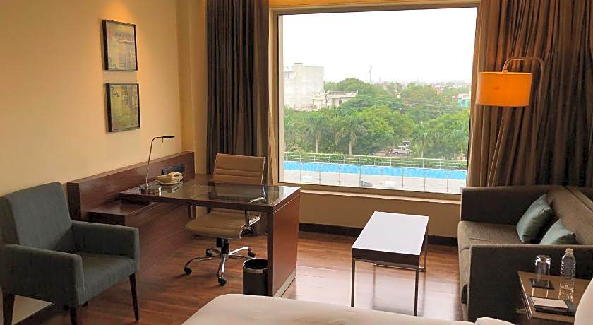 DoubleTree By Hilton Hotel Agra