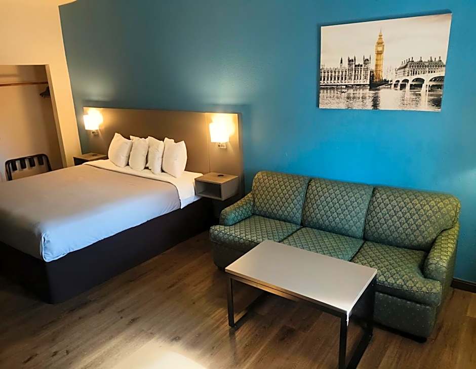 Bourbon Capital Inn