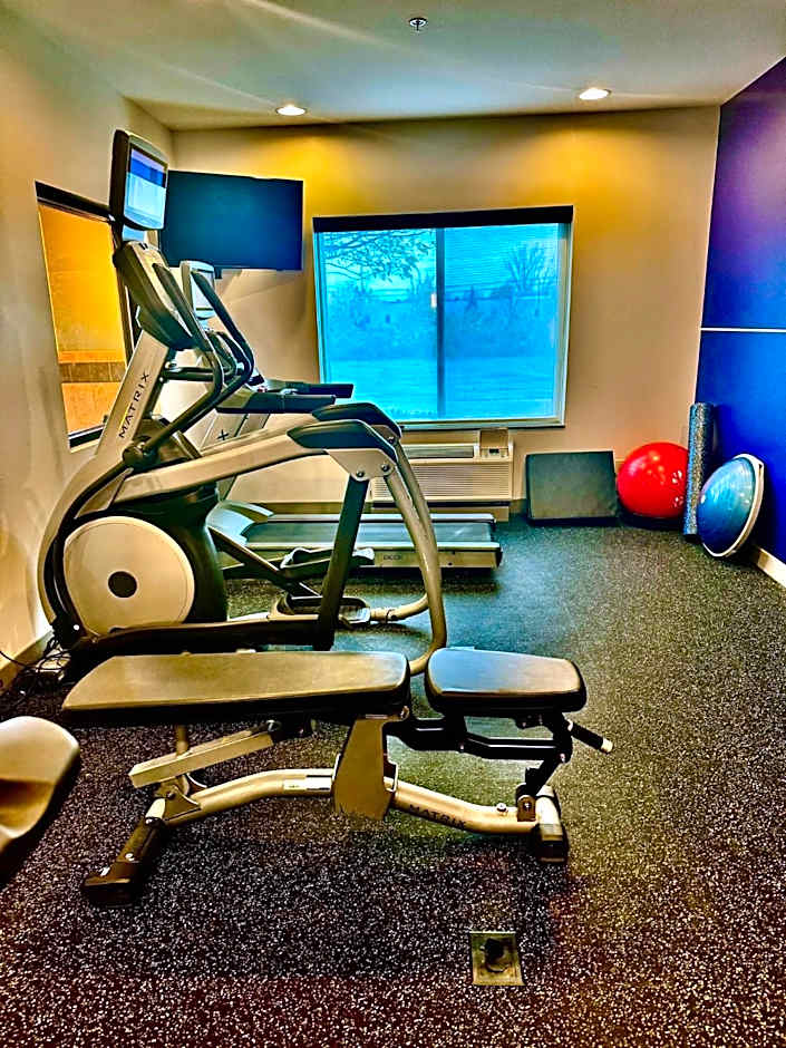 Holiday Inn Express Hotel & Suites Dewitt - Syracuse By IHG