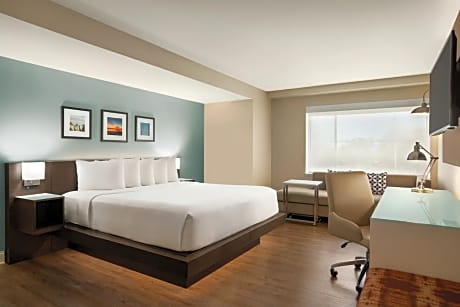 1 King Bed Mobility Accessible Room Non-Smoking