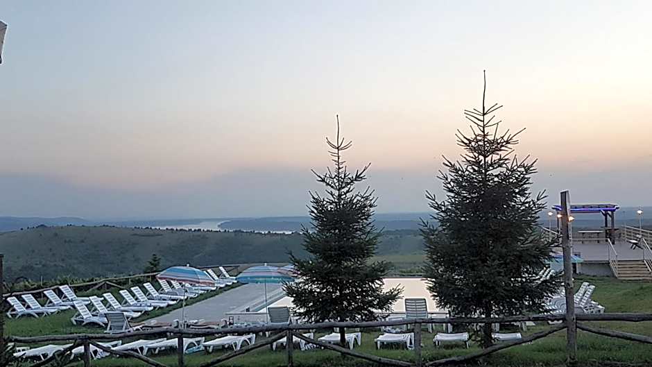 Seven Generations Winery Hotel