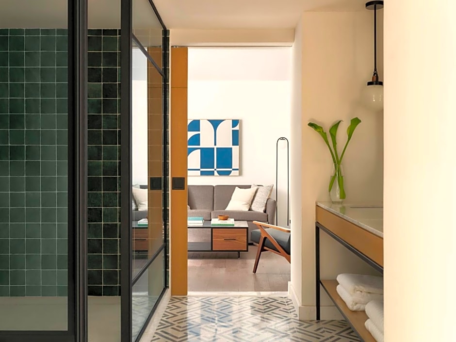 Kimpton Virgilio By IHG