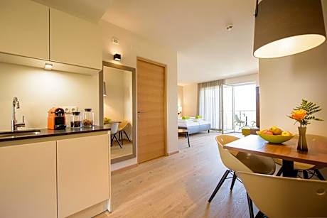 Studio with Garden View