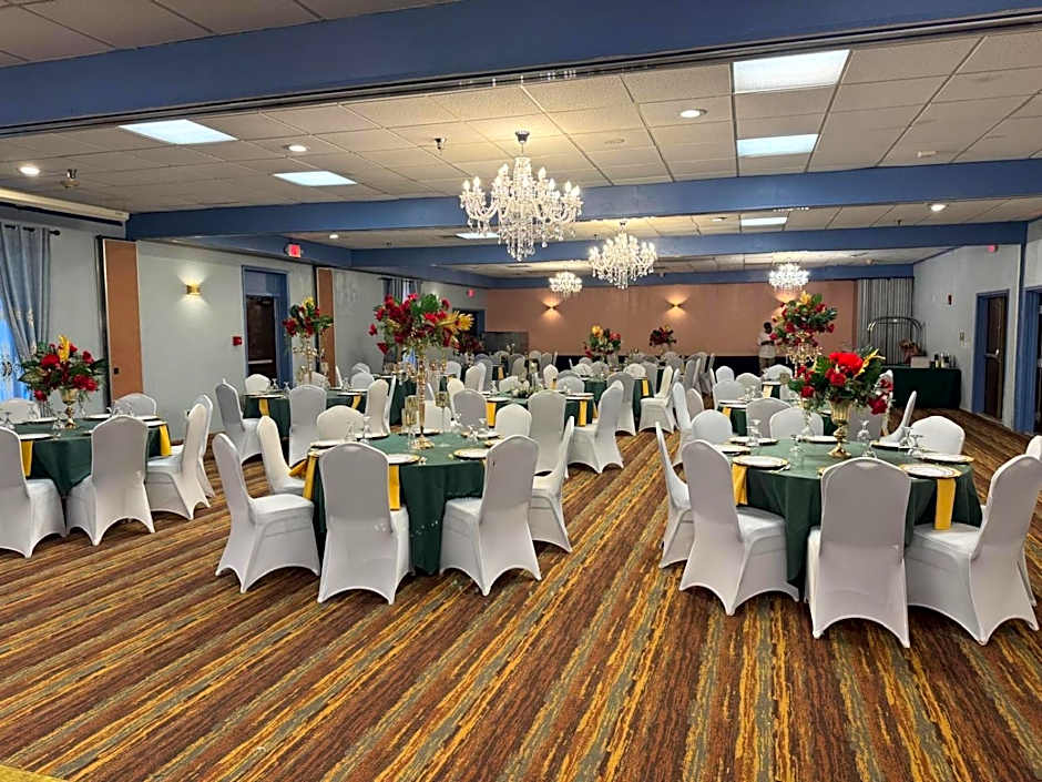 Albany Airport Inn