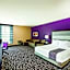 La Quinta Inn & Suites by Wyndham McAllen La Plaza Mall