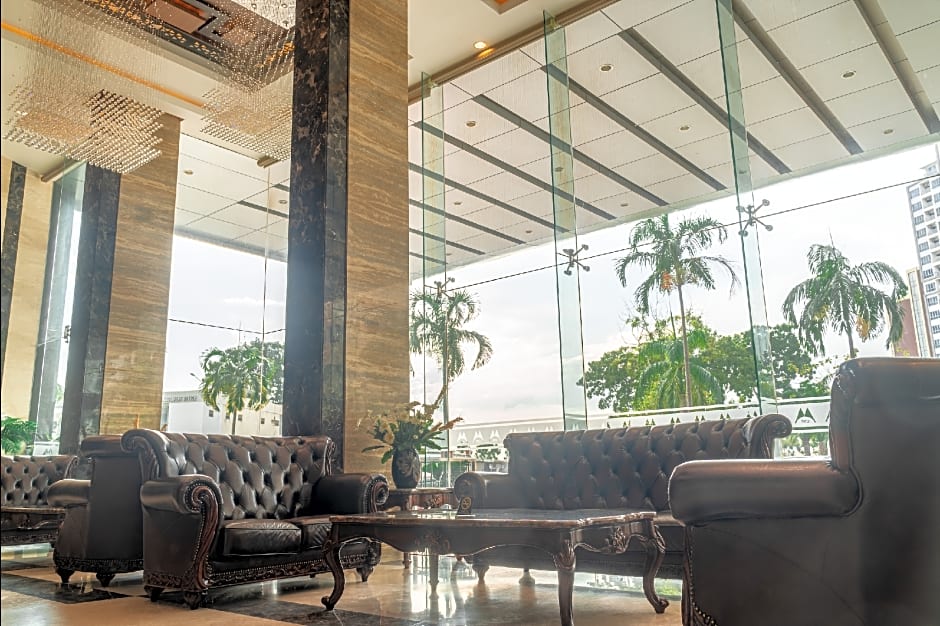 M-One Hotel Harbour Bay