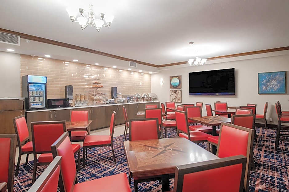 Econo Lodge Inn & Suites Foley-North Gulf Shores