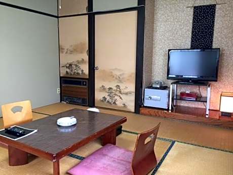 Japanese-Style Economy Room
