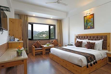 Double Room with Mountain View
