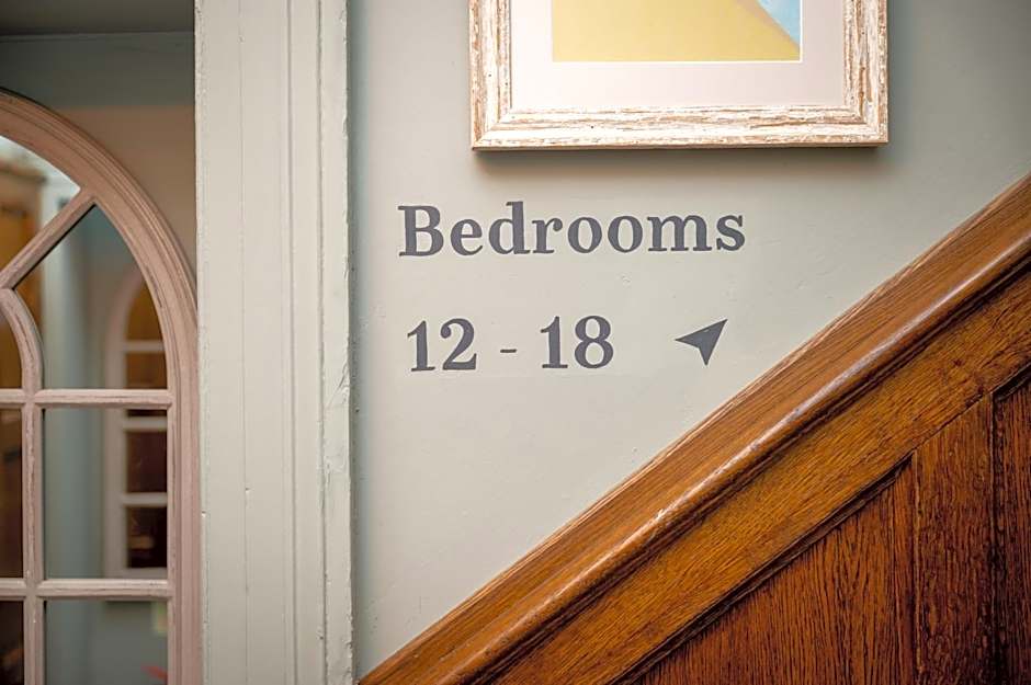 Victoria Hotel by Chef & Brewer Collection