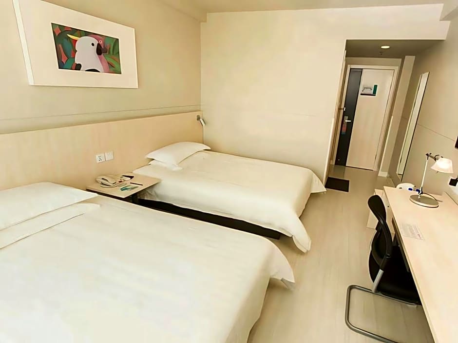 Jinjiang Inn Huaian Coach Station