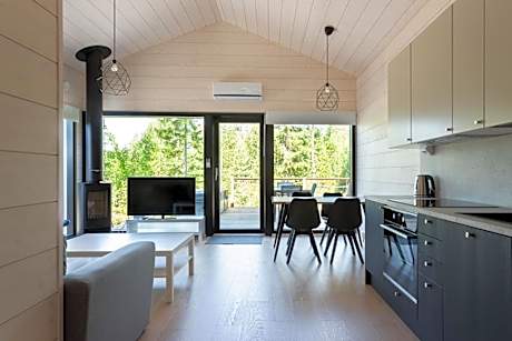 Himoskuutio 7, erillistalo, ulkoporeallas