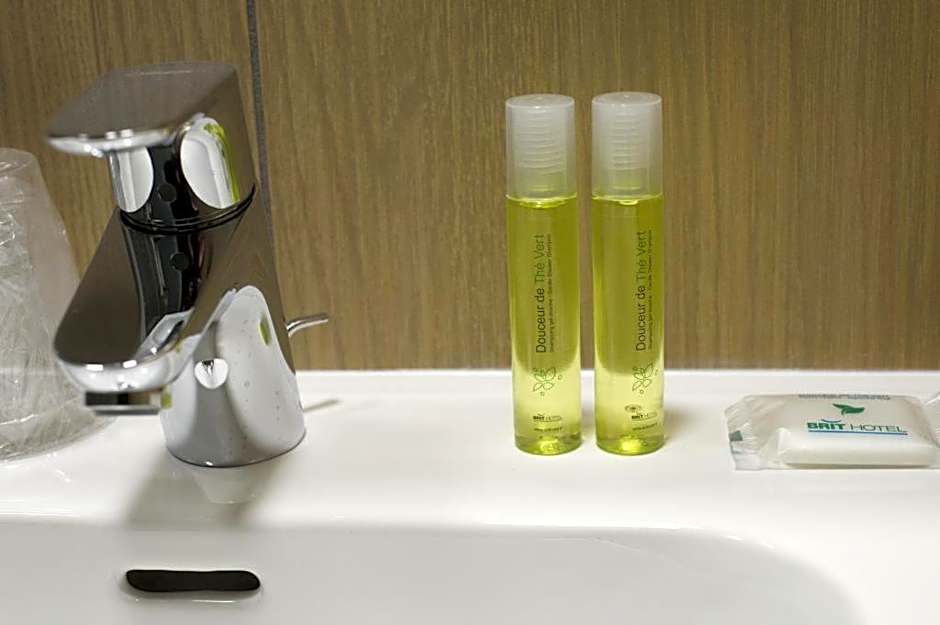 Brit Hotel Essentiel Arverne - Clermont-Ferrand Sud