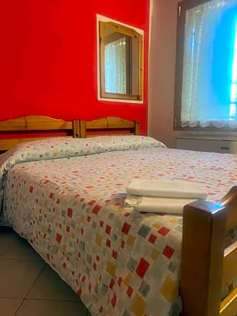 Standard Double or Twin Room with Garden View