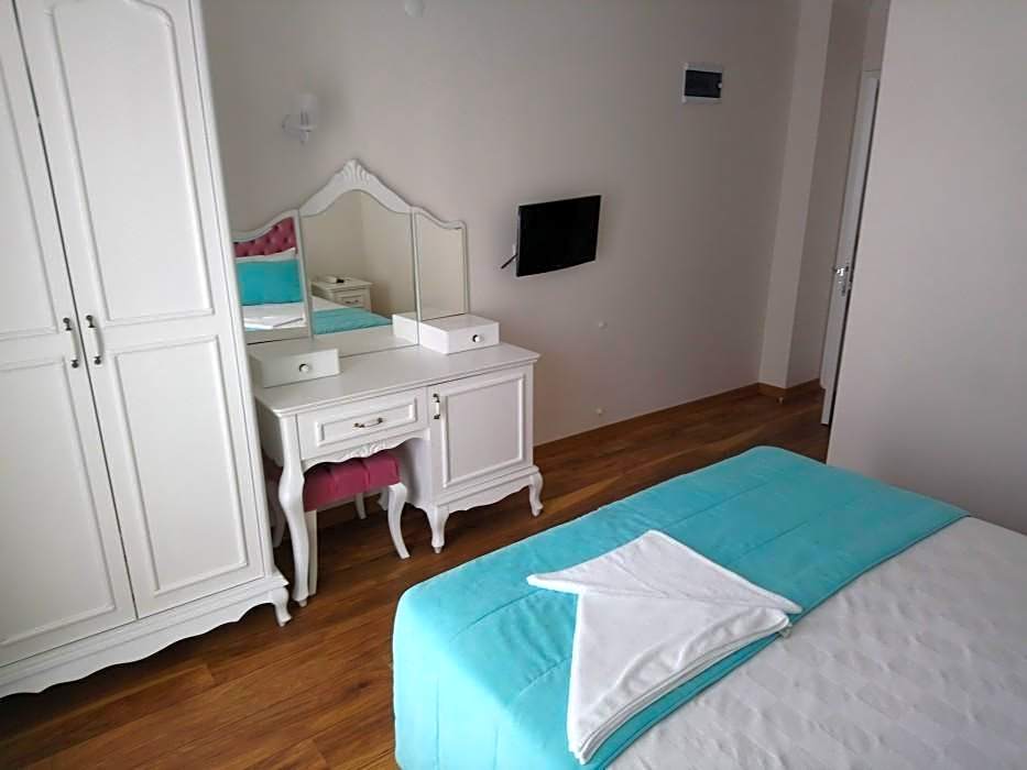 Yuva Hotel