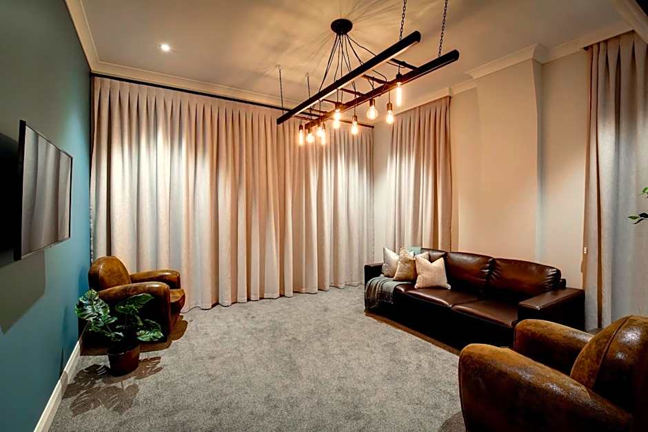 Hokitika Fire Station Boutique Accommodation