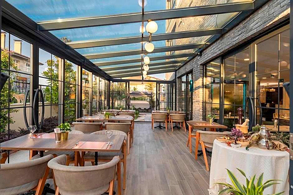 LAGUN CASTLE HOTEL&SPA