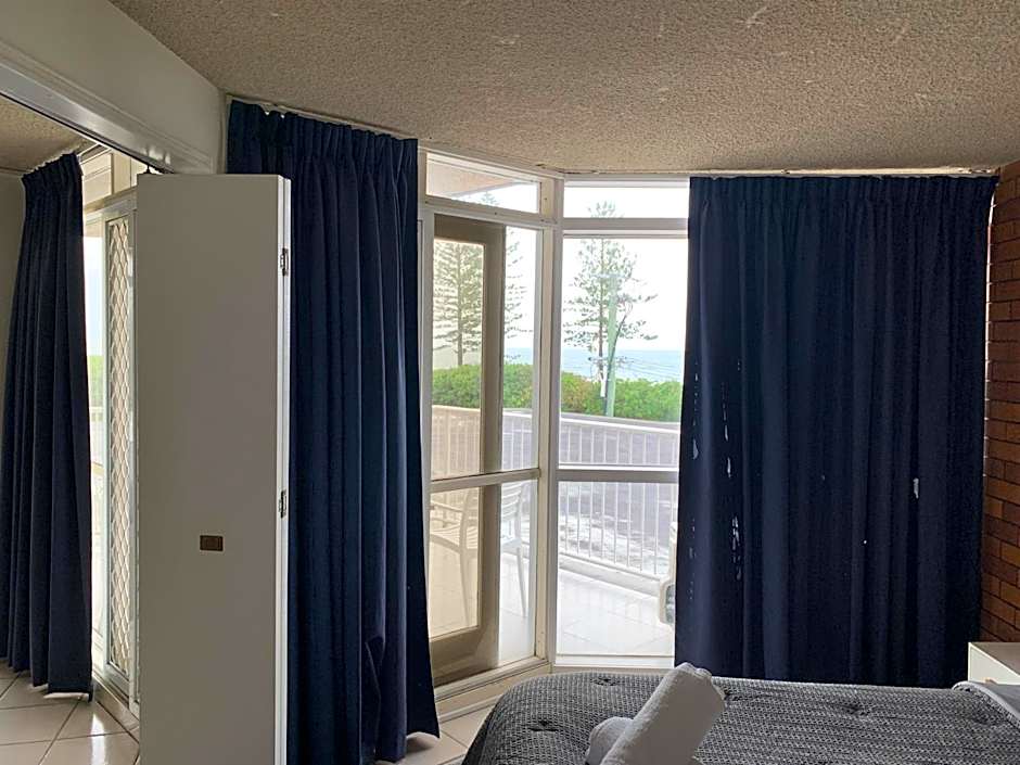 Northpoint Holiday Apartments