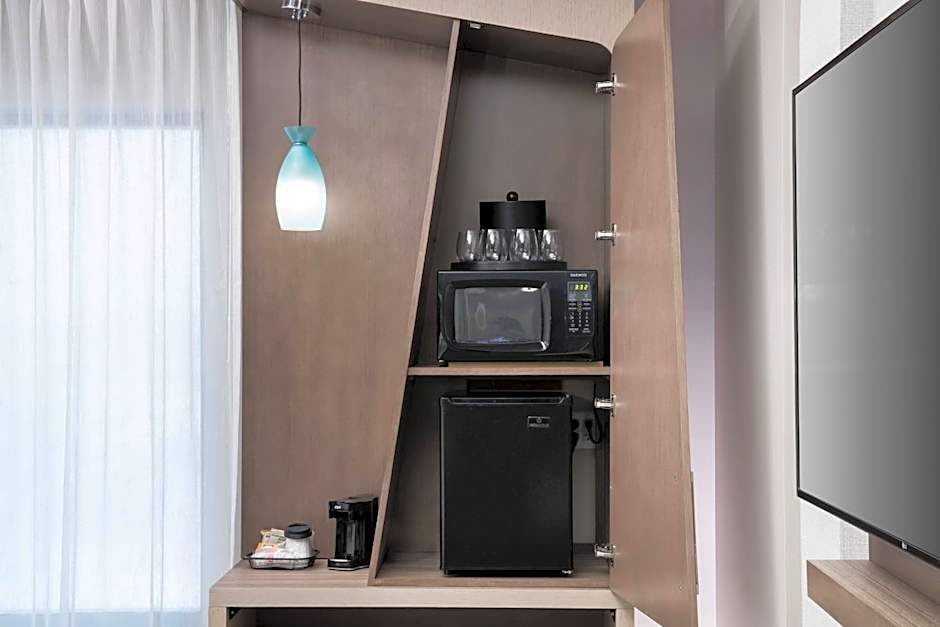 COURTYARD by MARRIOTT HOUSTON HEIGHTS/I-10