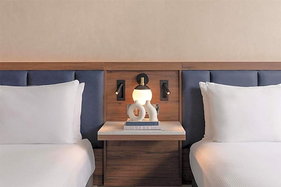 Hilton London Metropole