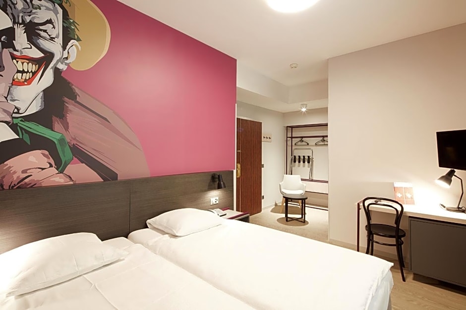 Crystal Hotel
