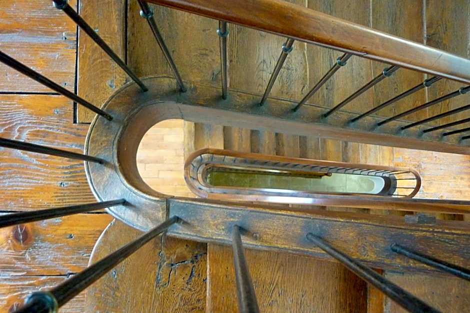 Appart Hotel Charles Sander