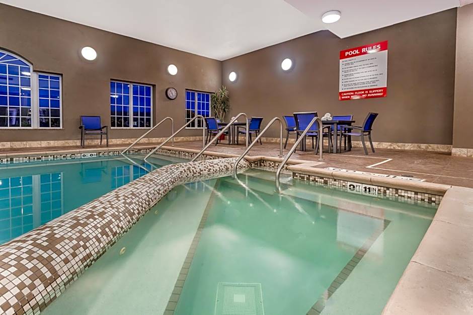 Holiday Inn Express Hotel & Suites Eau Claire North By IHG
