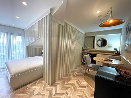 Terrace Superior Room, King