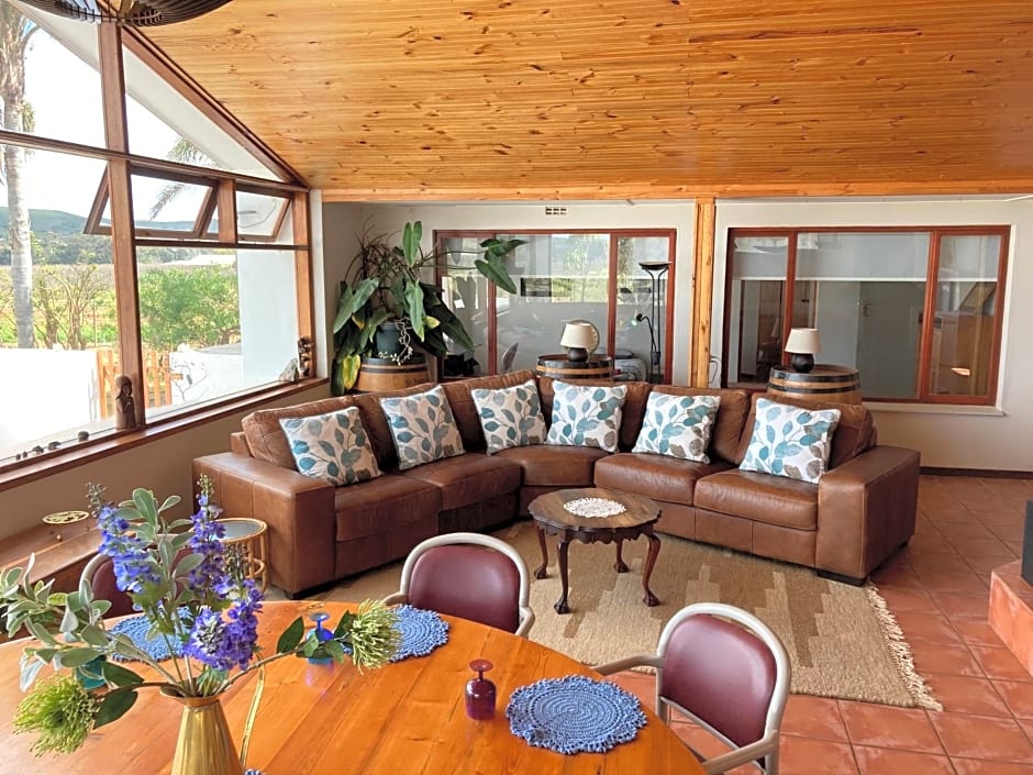 Merwenstein - Farm House, Cottages, Studio-Units