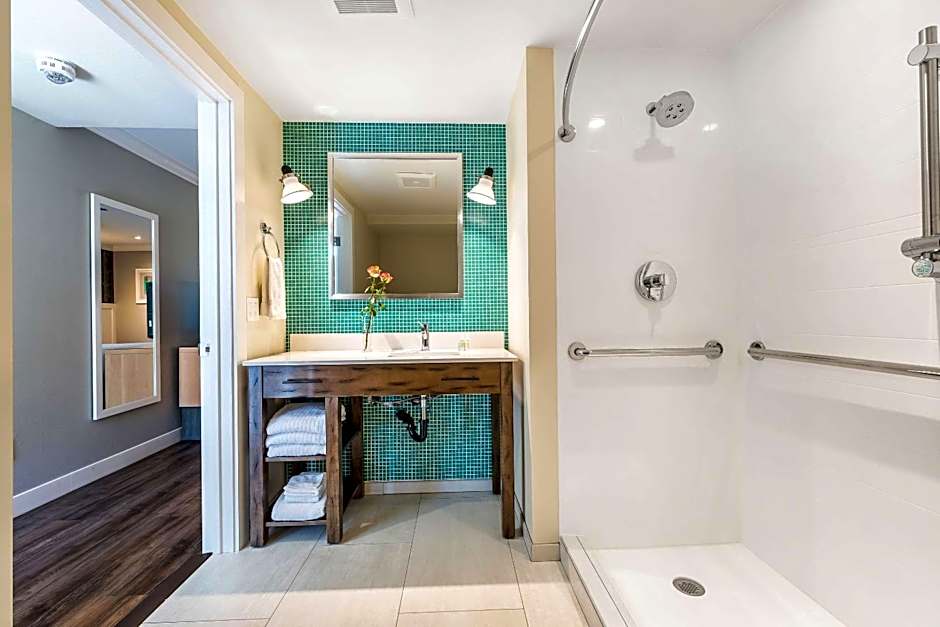 UpValley Inn & Hot Springs, Ascend Hotel Collection 