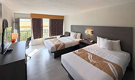 Double Room with Two Double Beds - Non-Smoking