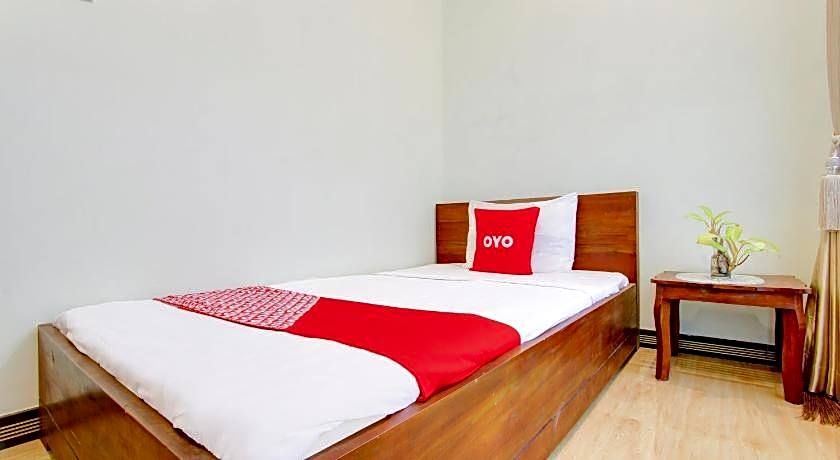 Hotel O Mbah Carik Homestay Syari'ah