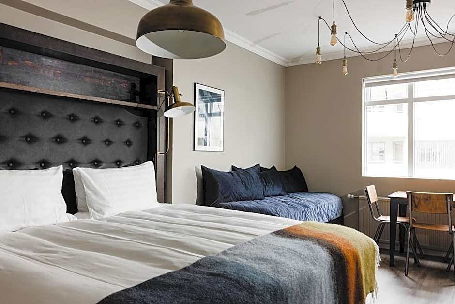 ODDSSON Downtown Hotel