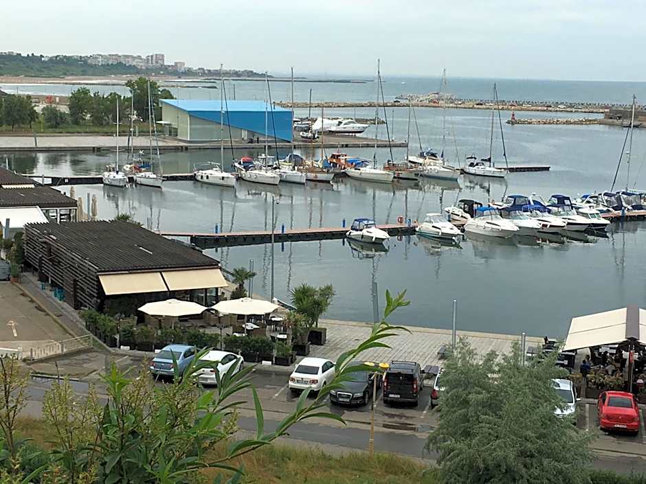 Villa Anticus (Adults Only)